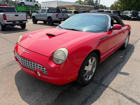 Used 2002 Ford Thunderbird RWD image 4