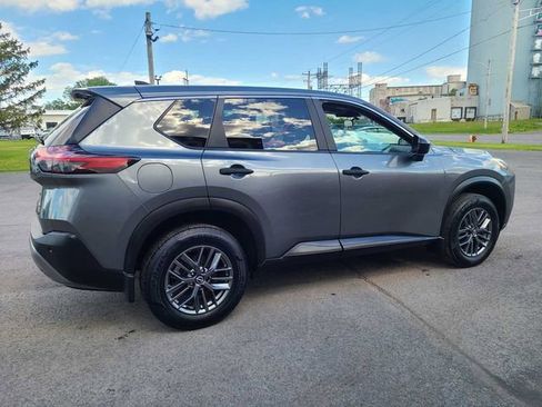 Used 2023 Nissan Rogue S AWD/4WD image 6