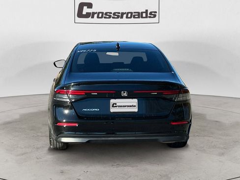 Used 2024 Honda Accord EX image 4