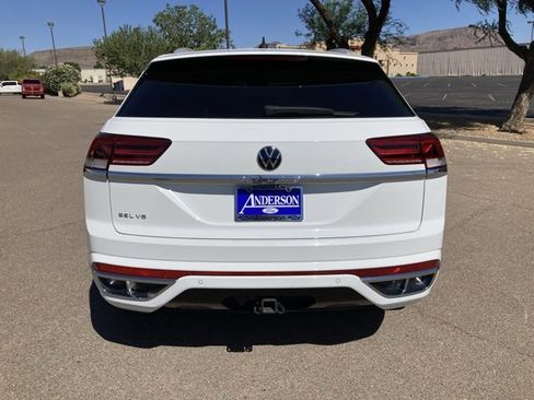 Used 2021 Volkswagen Atlas Cross Sport SEL R-Line image 7