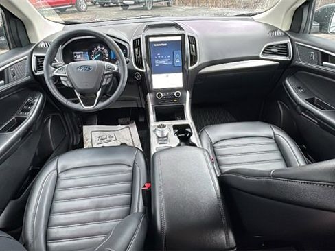 Certified 2024 Ford Edge SEL w/ Convenience Package image 12