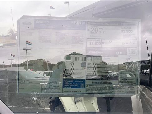 New 2025 Ford Bronco Outer Banks image 14