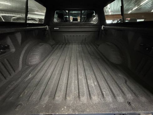 Used 2023 Ford F250 Lariat w/ Sport Appearance Package image 18