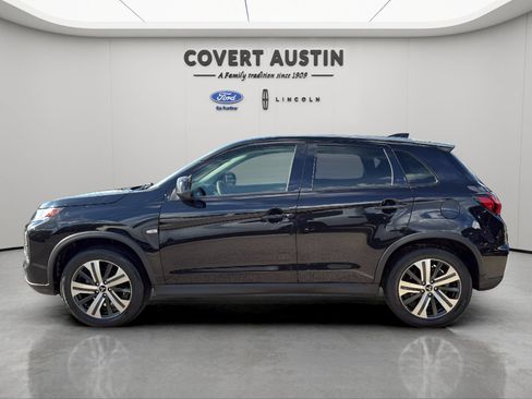 Used 2023 Mitsubishi Outlander Sport SE AWD/4WD image 2