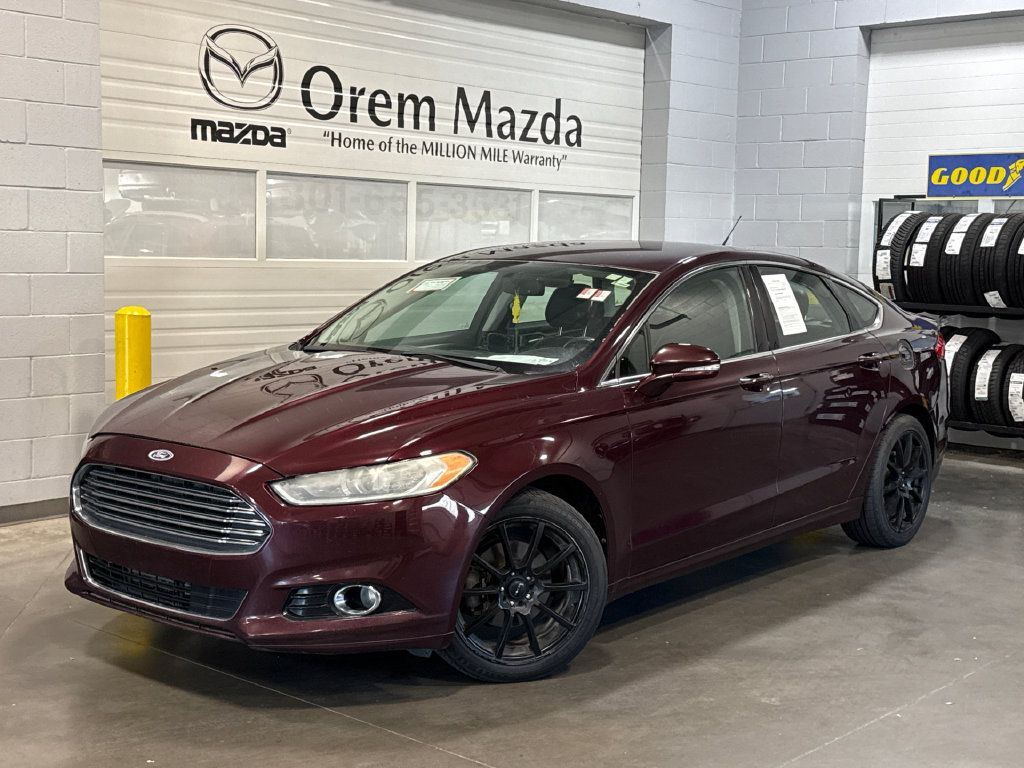 Used 2013 Ford Fusion SE FWD image 1