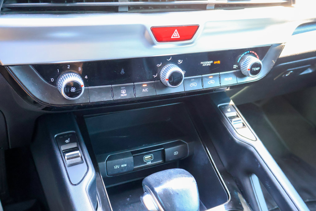 Used 2020 Kia Telluride S FWD image 17