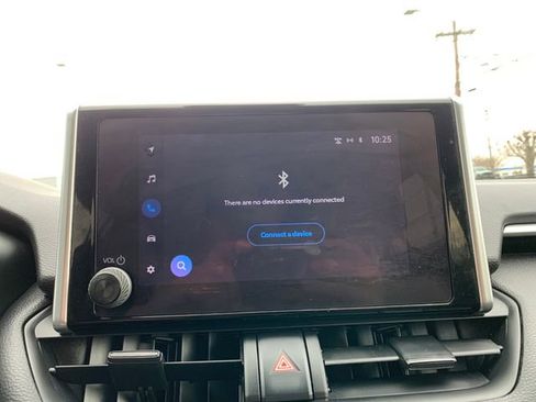 Used 2023 Toyota RAV4 XLE image 21