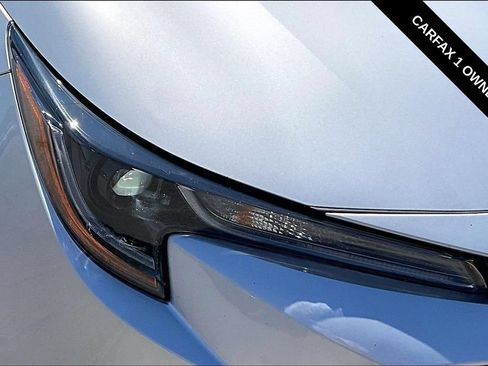 Used 2025 Toyota Corolla LE FWD image 30