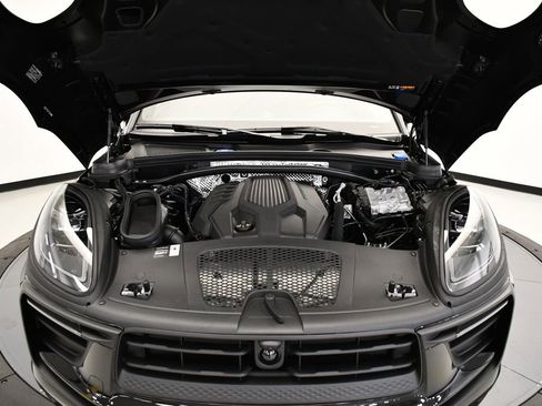 Used 2025 Porsche Macan Turbo image 13