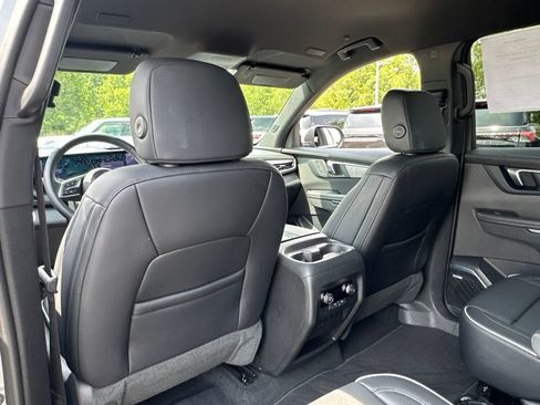 Used 2026 Buick Enclave Preferred FWD image 36