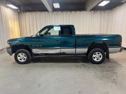 Used 1997 Dodge Ram 1500 Truck Laramie AWD/4WD image 10