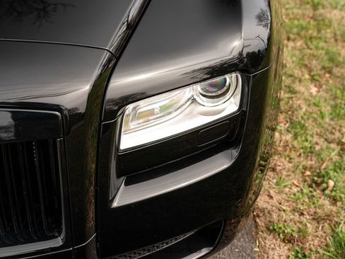Used 2014 Rolls-Royce Ghost image 88