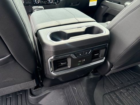 New 2026 GMC Sierra 1500 SLT w/ SLT Premium Package AWD/4WD image 39