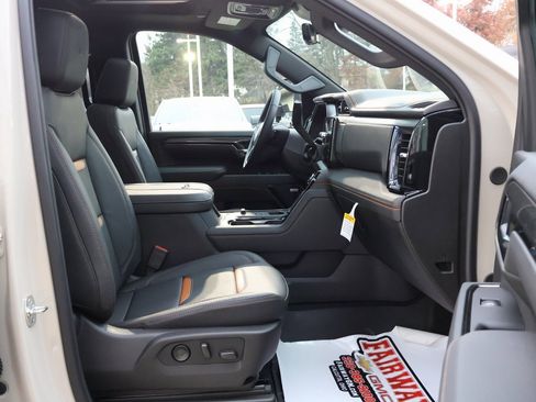 New 2026 GMC Sierra 2500 AT4 w/ AT4 Premium Plus Package image 45