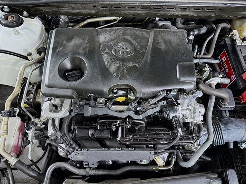 Used 2023 Toyota Camry LE image 38