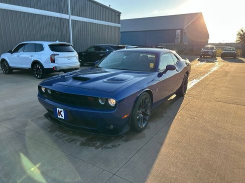 Used 2021 Dodge Challenger R/T Scat Pack RWD image 1