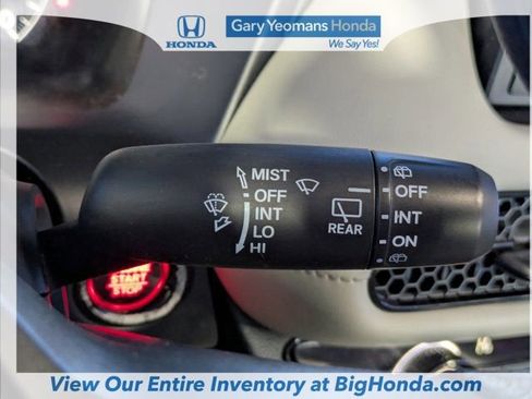 Certified 2024 Honda HR-V LX image 28