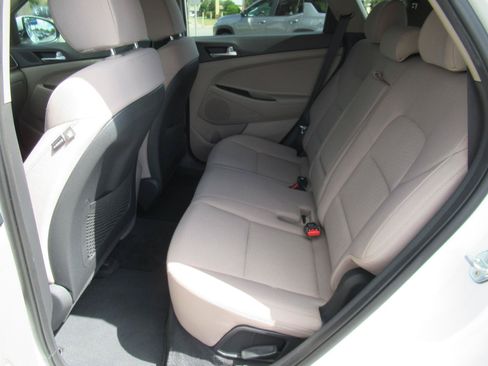 Used 2020 Hyundai Tucson SE FWD image 34