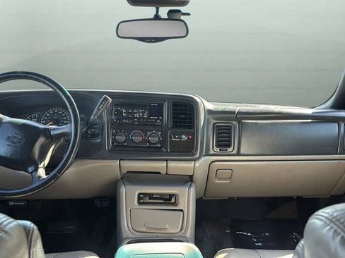 Used 2002 Chevrolet Tahoe Z71 AWD/4WD image 10