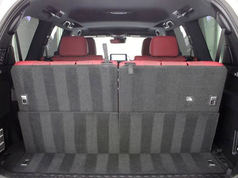 Used 2022 Lexus GX 460 Premium w/ Accessory Package AWD/4WD image 69