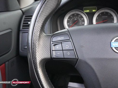 Used 2012 Volvo C70 T5 w/ Dynamic Trim Pkg image 35