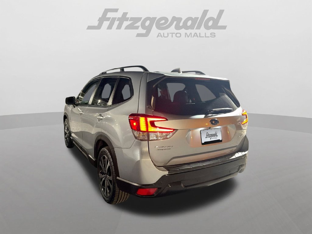 Used 2020 Subaru Forester Limited w/ Popular Package #3 AWD/4WD image 17