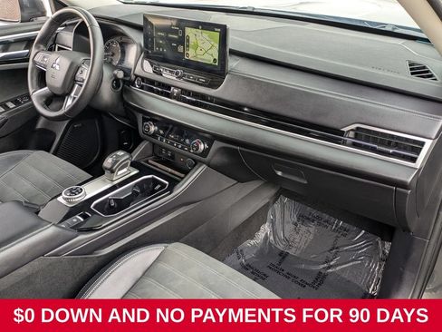 Used 2025 Mitsubishi Outlander SE AWD/4WD image 28