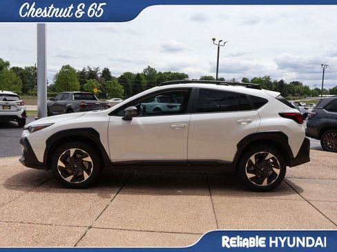 Used 2024 Subaru Crosstrek 2.5i Limited w/ Crosstrek Mirror Package AWD/4WD image 3