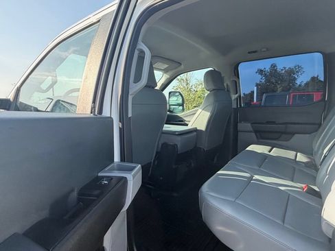 Used 2025 Ford F250 XL w/ FX4 Off-Road Package AWD/4WD image 39