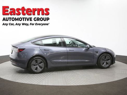 Used 2023 Tesla Model 3 Standard Range image 41