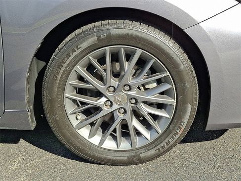 Used 2018 Lexus ES 350 image 8