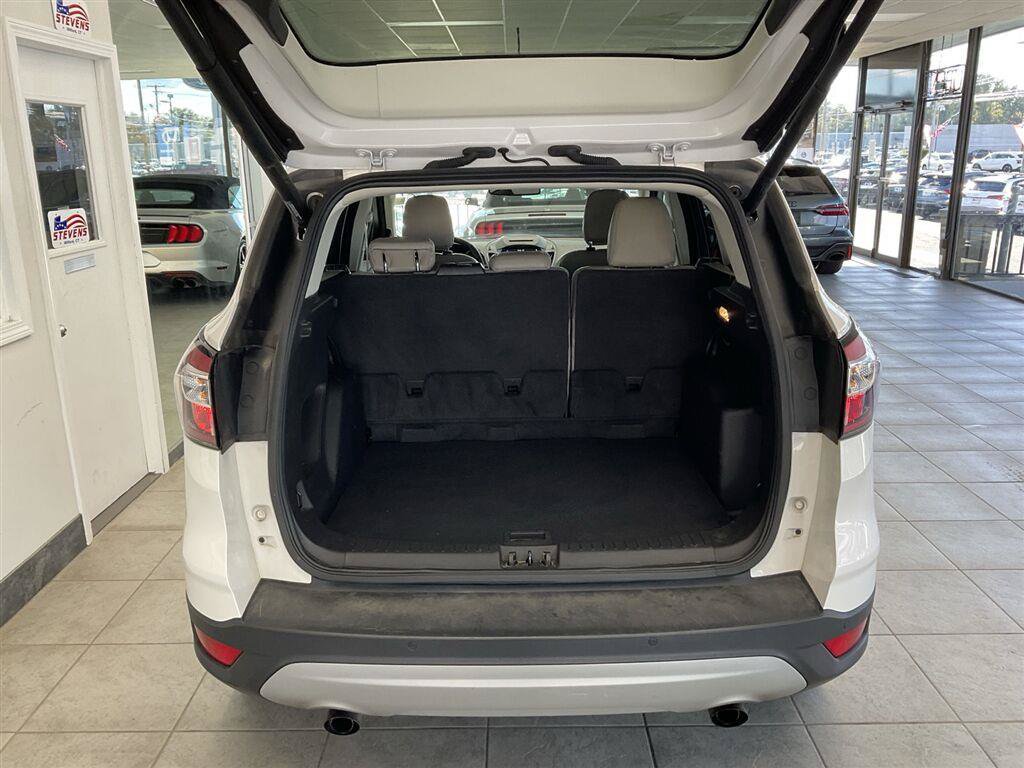 Used 2018 Ford Escape SEL w/ Ford Safe & Smart Package AWD/4WD image 21