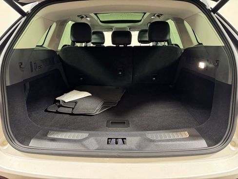 New 2026 Lincoln Nautilus Premier w/ Equipment Group 102A image 23