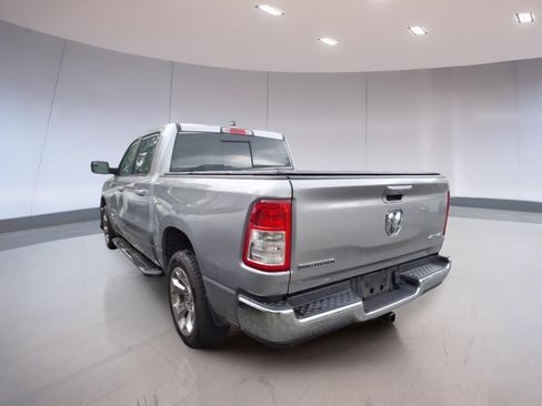 Used 2022 RAM 1500 Big Horn AWD/4WD image 3