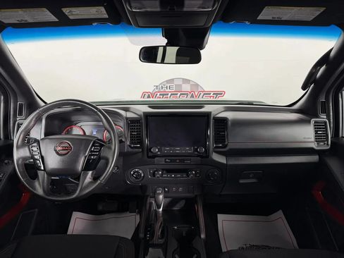 Used 2024 Nissan Frontier PRO-4X w/ Technology Package AWD/4WD image 11