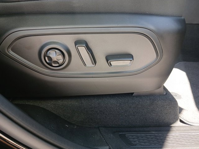 New 2027 Jeep Grand Cherokee Limited AWD/4WD image 26