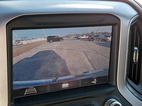 Used 2020 GMC Sierra 1500 SLT w/ SLT Premium Package image 16