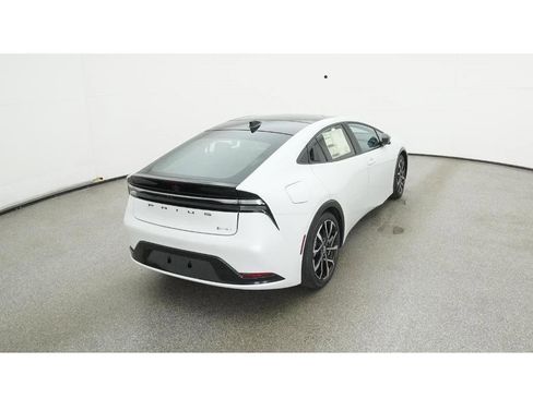 New 2026 Toyota Prius Plug-In Hybrid image 8