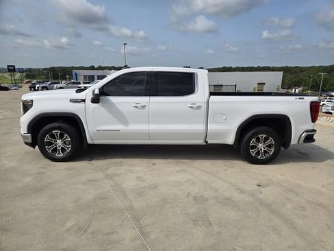 Used 2024 GMC Sierra 1500 SLE AWD/4WD image 5