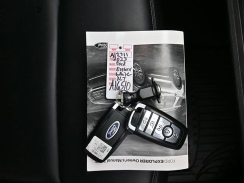 Used 2023 Ford Explorer XLT w/ Equipment Group 202A image 12