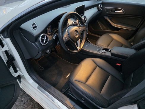 Used 2014 Mercedes-Benz CLA 250 image 47