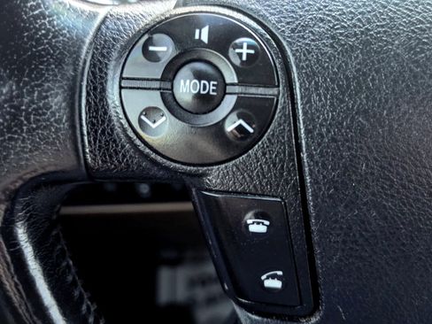 Used 2013 Toyota Sequoia Platinum image 27