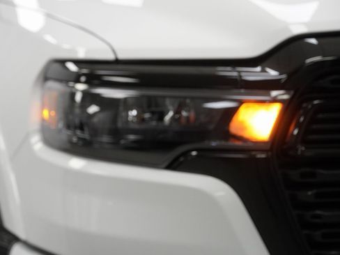 New 2026 RAM 1500 4x4 Crew Cab image 5