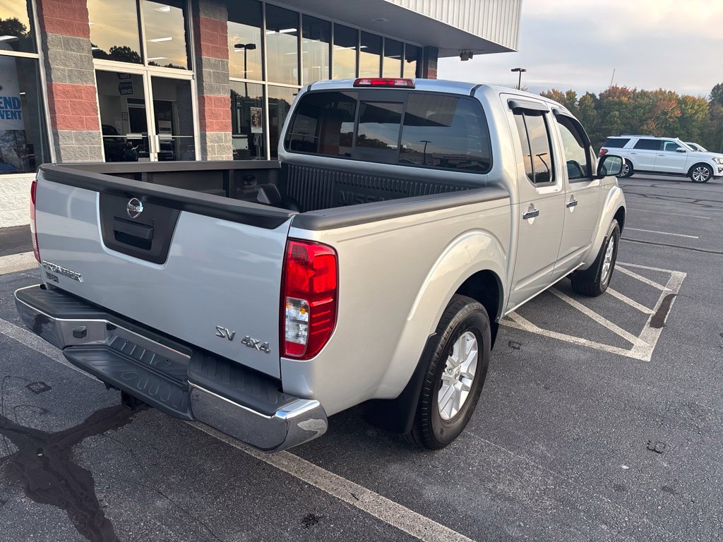 Used 2018 Nissan Frontier SV AWD/4WD image 8