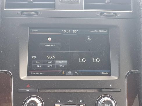 Used 2015 Lincoln Navigator L 2WD image 17