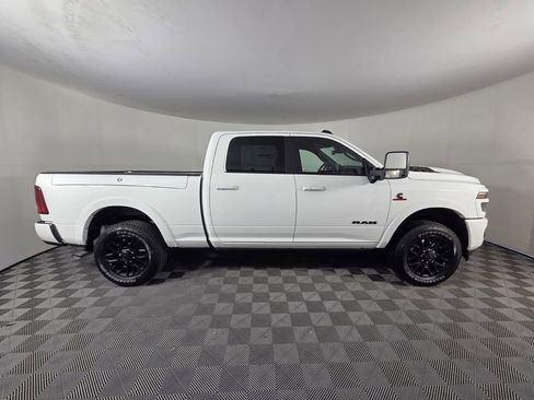 New 2026 RAM 2500 Limited AWD/4WD image 5