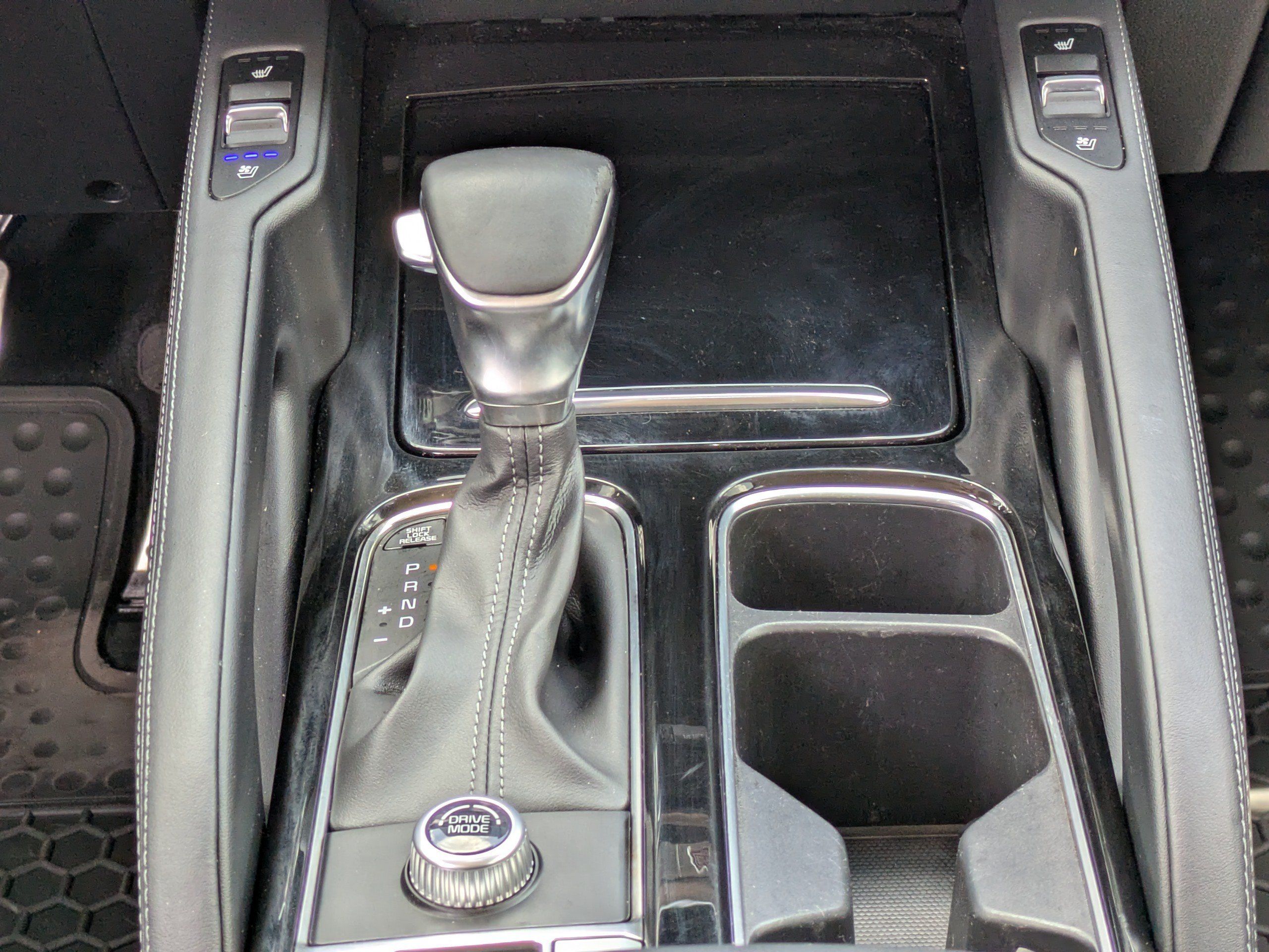 Used 2021 Kia Telluride SX w/ Towing Package FWD image 19