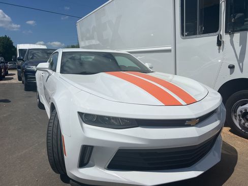 Used 2017 Chevrolet Camaro LT image 6