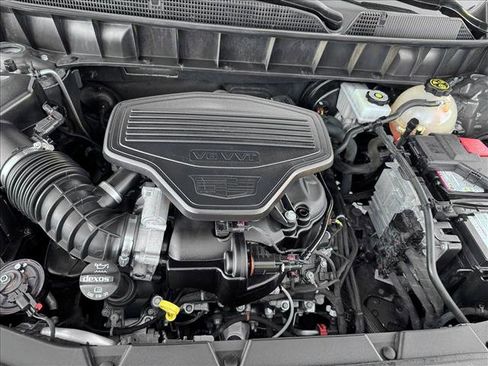 Used 2019 Cadillac XT5 Premium Luxury w/ Driver Assist Package image 21