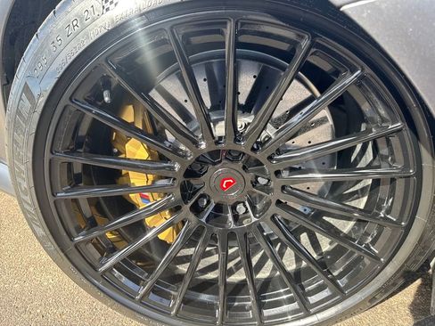 Used 2025 BMW M5 Touring image 22